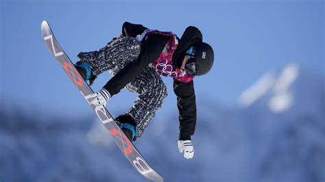 Zimowa Uniwersjada Srebrny Medal Piotra Janosza W Slopestyle U