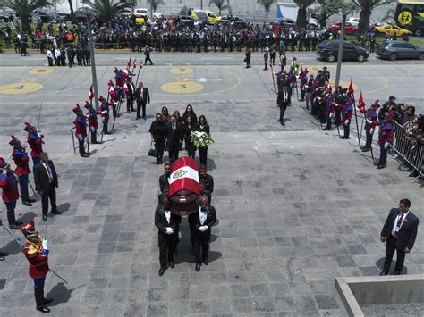 Perú Declara 3 Días De Duelo Nacional Por La Muerte Del Ex Presidente