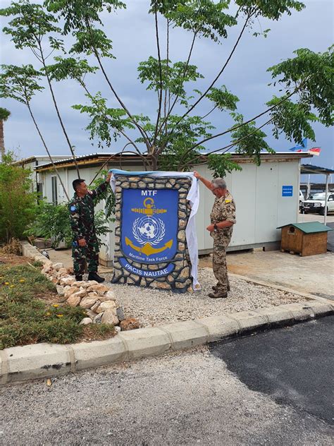 MONUMEN MARITIME TASK FORCE HQ UNIFIL KARYA PRAJURIT TNI AL SEBAGAI