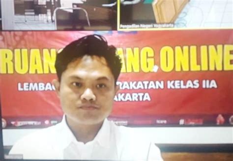 Robinson Dikawal Tiga Pengacara Jalani Sidang Perdana Jaksa Sebut