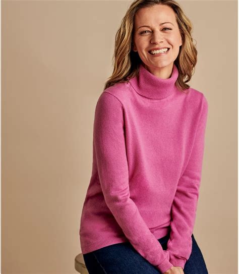 Pink Flambe Cashmere And Merino Fitted Turtle Neck Knitted Sweater