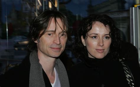 Anastasia Shirley La Bellissima Moglie Dellattore Robert Carlyle