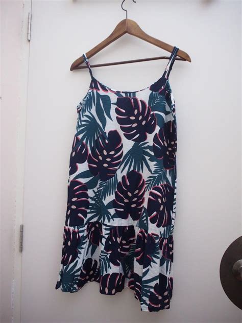 Tropical dress, Women's Fashion, Dresses & Sets, Dresses on Carousell