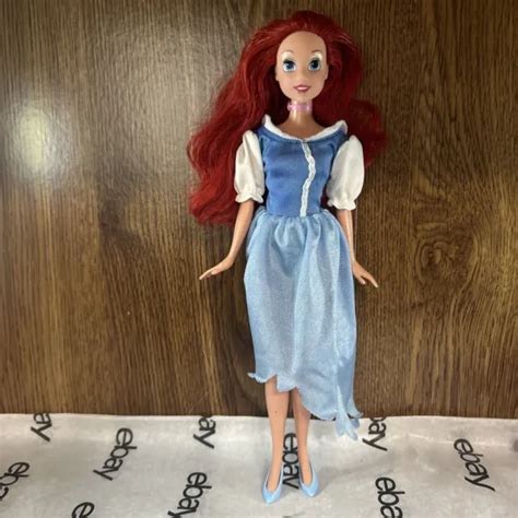 POUPÉE MATTEL DISNEY Barbie princesse Ariel la petite sirène EUR 28 33