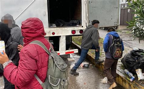 Veracruz Hallan A M S De Migrantes Hacinados En Un Tr Iler Grupo