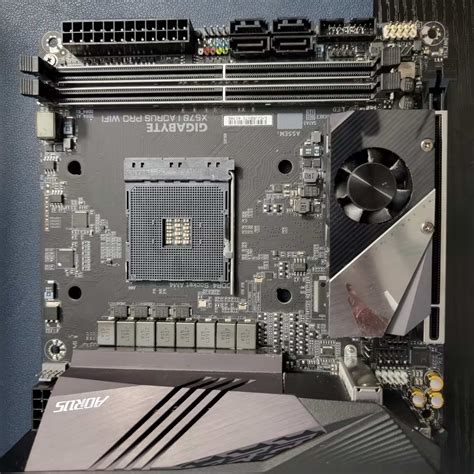 Gigabyte X570 I Aorus Pro Wifi Mini Itx Am4 Motherboard On Jawa