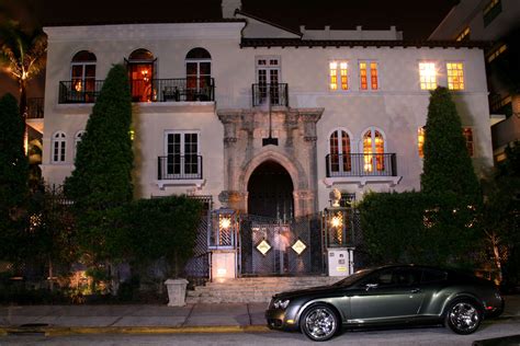 Two Men Found Dead in the Versace Mansion | Vanity Fair