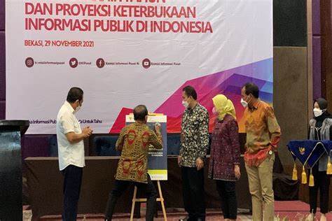 Kip Luncurkan Buku Transformasi Monitoring Dan Evaluasi Keterbukaan