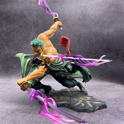 Figurina One Piece Roronoa Zoro