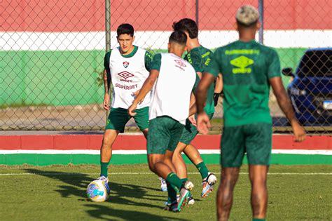 Fluminense inicia preparação para o clássico contra o Flamengo pelo