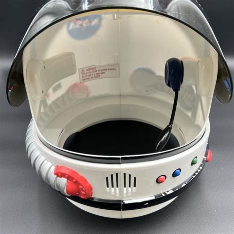 Aeromax 2005 Nasa Astronaut Helmet With Retractable V Gem