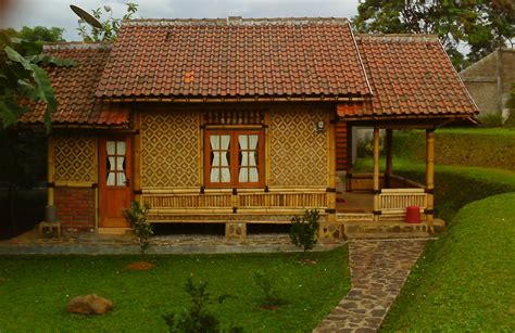 Rumah Panggung Material Bambu Thegorbalsla