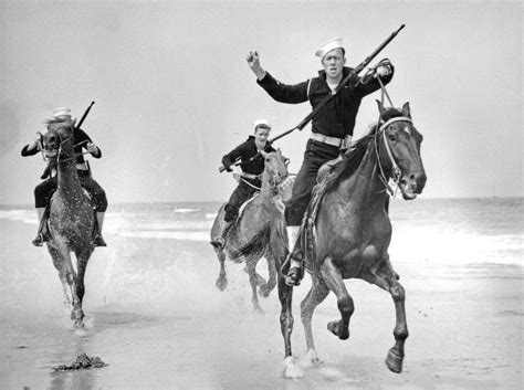 The U.S. Coast Guard Mounted Patrol – Wrightsville Beach Magazine