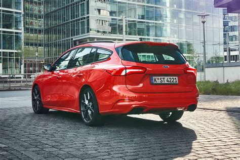 Ford Focus St Wagon Introduced With Ecoblue Ecoboost Engine