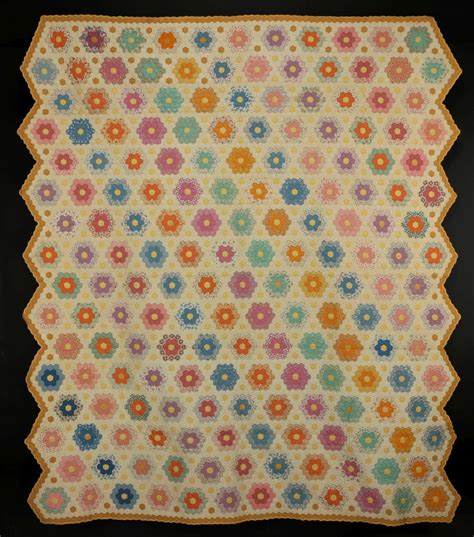 221 Circa 1930s Grandmother S Flower Garden Quilt