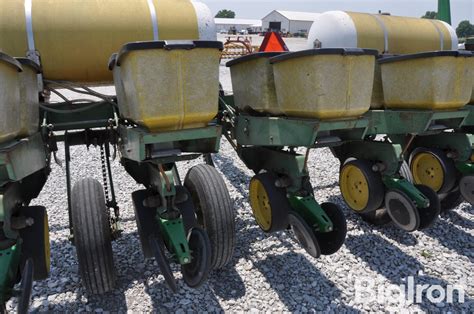 John Deere 7000 6r30 Planter Bigiron Auctions