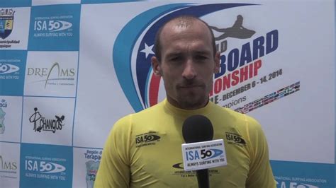 Amaury Lavernhe Reaction Champion Du Monde Isa De Bodyboard Drop Knee