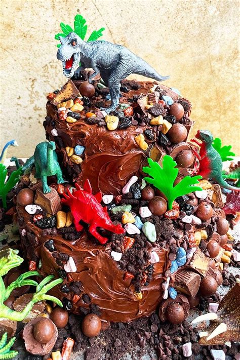 Unique Dinosaur Cake Ideas Everybody Will Love Enjoy Atelier Yuwa