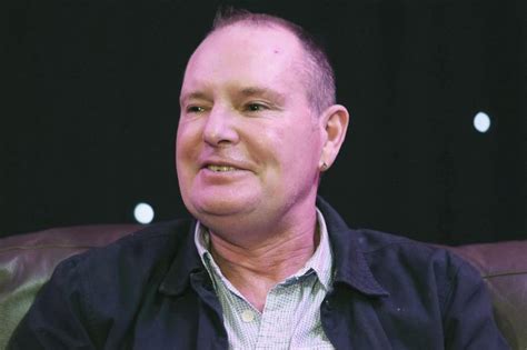 Why Paul Gascoigne Wont Be In Itvs Hunt For Raoul Moat As Footballer