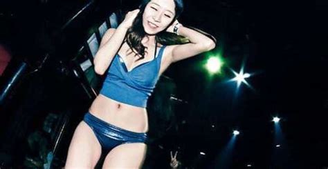 Korean Soiree Women ZB Porn