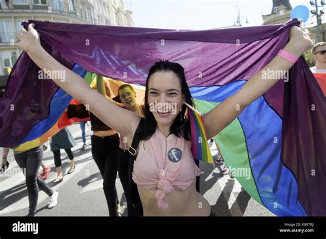 Belgrade gay pride Fotos und Bildmaterial in hoher Auflösung Alamy