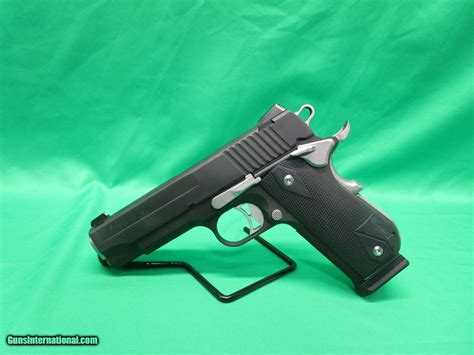 Sig Sauer Fastback Nightmare Carry