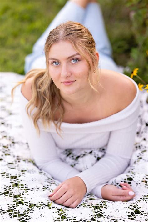 Pin By CasasDepasyMas Net On Chicas Favoritas Beautiful Women Pictures Beautiful Women Blonde