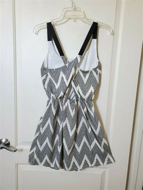 Windsor Black And White Dot Geometric Print Dress Siz Gem