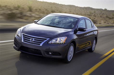 Российский рынок покинули две модели Nissan