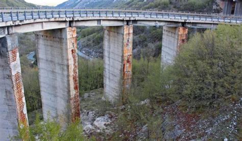 Viadotti A24 A25 Chiesto Processo Per Strada Dei Parchi Spa Cronaca L