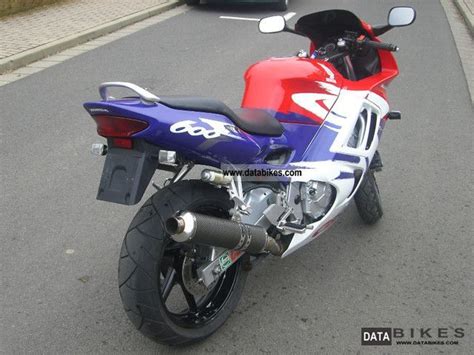 Honda Cbr F Pc