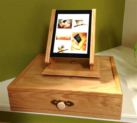 Combination Oak iPad Swivel Stand and Cash Register Drawer