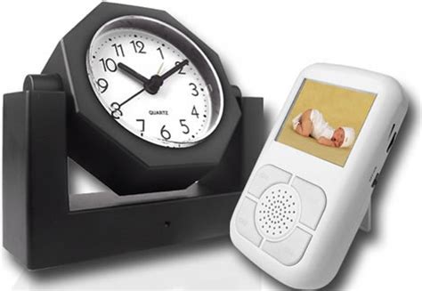 Wireless Spy Camera Hidden in Alarm Clock