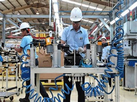 Indian Manufacturing Industry Remains Robust In Oct Survey