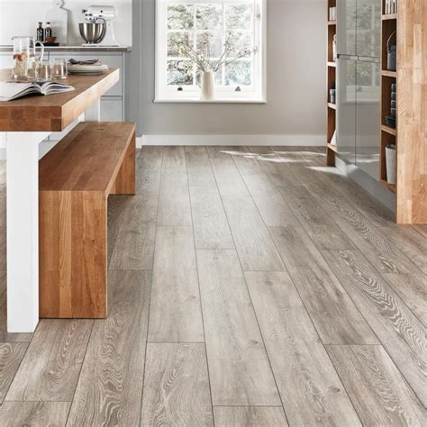 Howdens Professional V Groove Light Grey Oak Laminate Flooring 222m² Pack Howdens