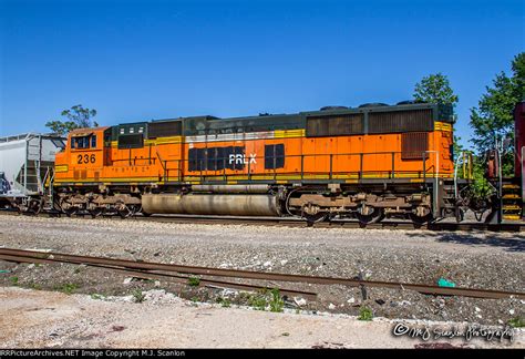 PRLX 236 EMD SD75M CN Memphis Subdivision