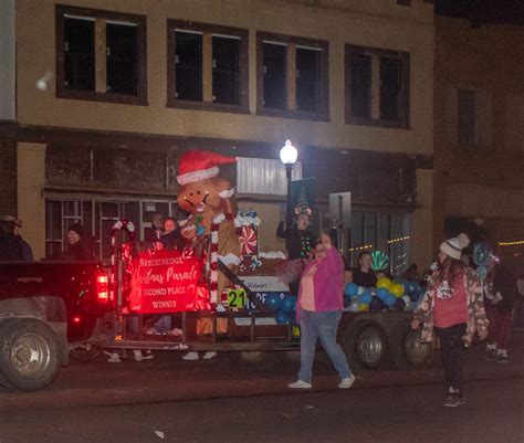 Christmas Parade lights up downtown Breckenridge; local holiday ...