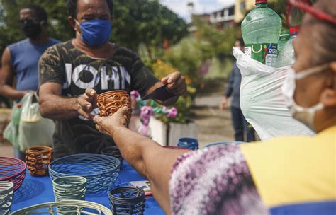 Recife Lan A Programa Recicla Mais A O Incentiva A Troca De Lixo