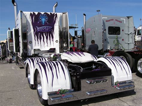 The 17 Craziest Custom Freight Trucks Ever Seen By Anyone
