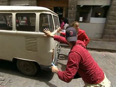 IMCDb Org 1976 Volkswagen Kombi Typ 2 In The Amazing Race 2001 2024