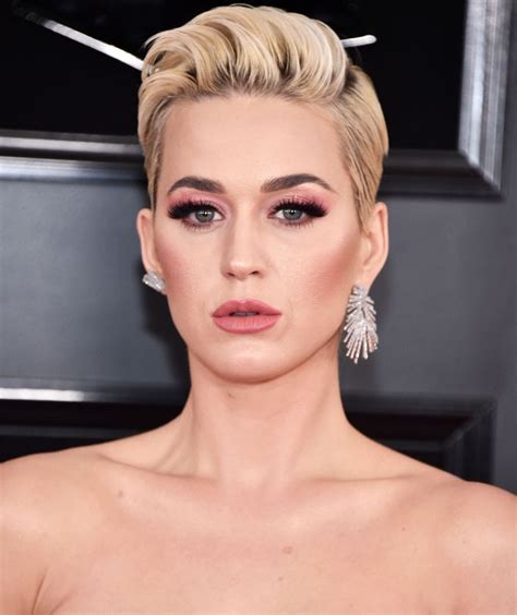 Katy Perry Grammys 2022 Makeup