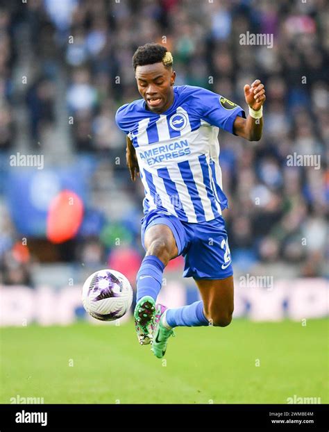 Footballer Simon Adingra 2024 Hi Res Stock Photography And Images Alamy