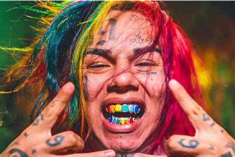 Tekashi 6ix9ine Fue Detenido Cuando Intentaba Salir Del País Por Tener