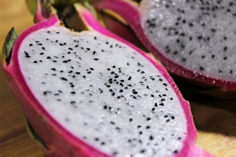 dragon fruit     pexels stock