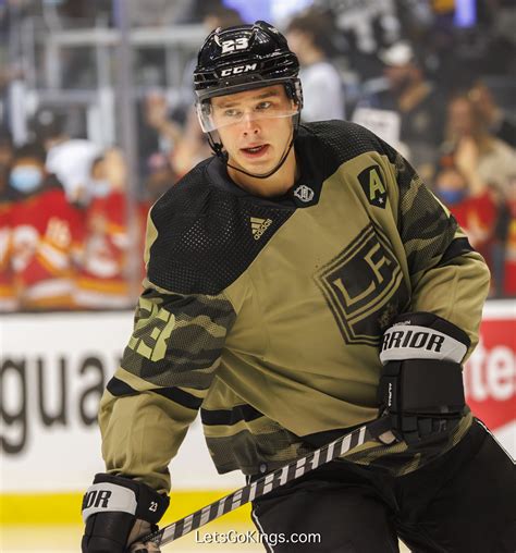 Coaches describe what the dustin brown leadership style meant 6