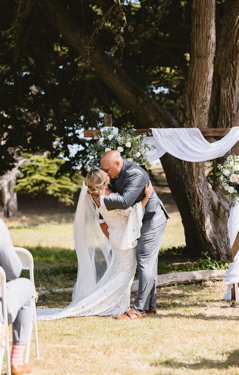 An Intimate Beach Wedding Day At Oceanpoint Ranch - alyssamichelephoto.net