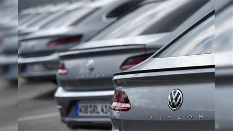 Volkswagen Dieselgate Executive Pleads Guilty In Us Emissions