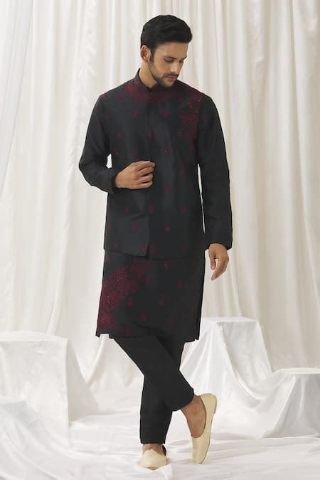 Buy Black Silk Embroidery Floral Bundi Kurta Set For Men By Alaya