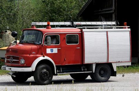 Mercedes Benz Feuerwehren Tankl Sch Und L Schfahrzeug Oltimer