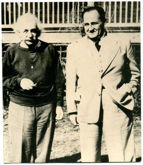 Haya de la Torre Albert Einstein Personajes históricos Einstein